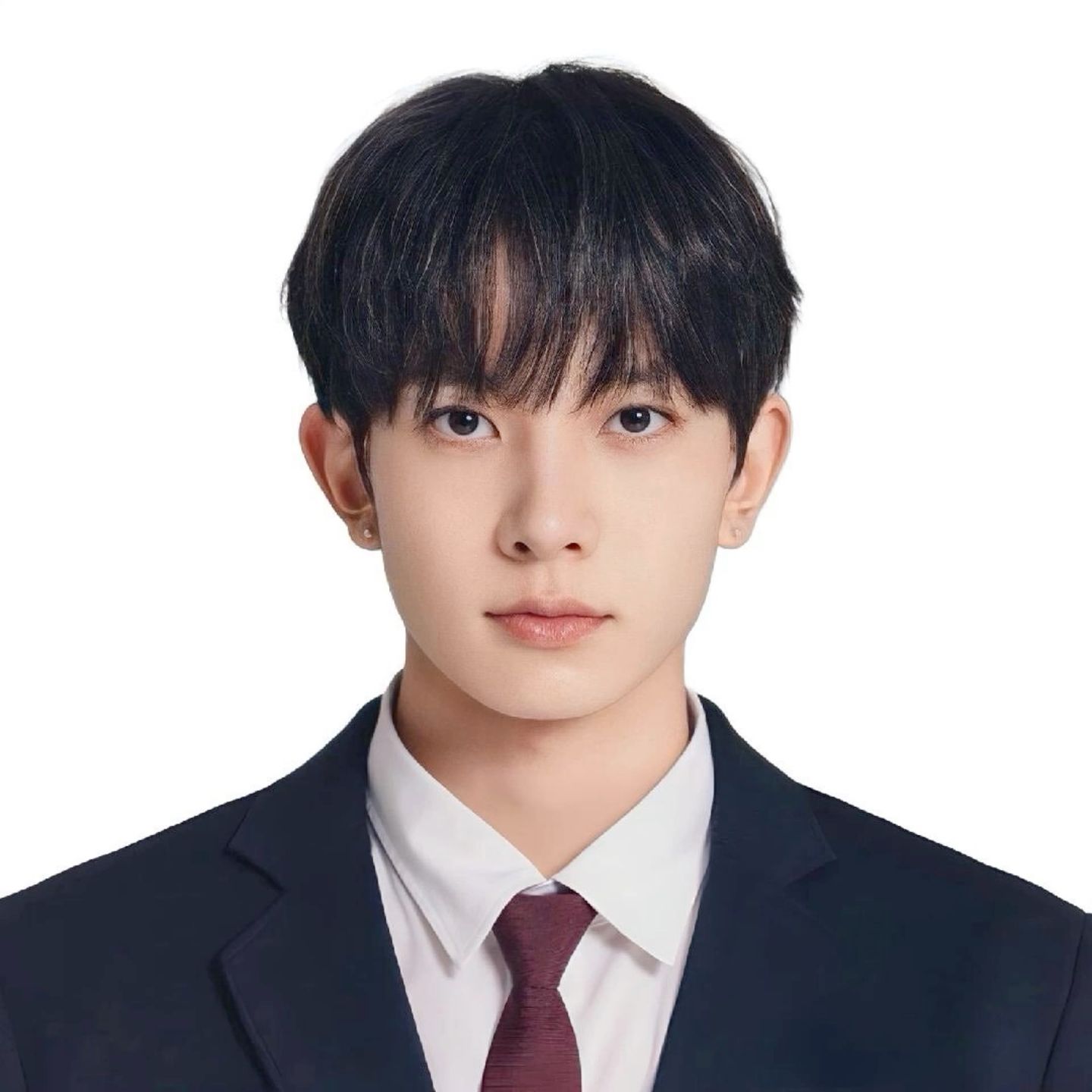Acceptable id photo example